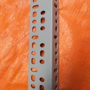 Kệ sắt v lỗ quận 10, quy cách sắt V Lỗ 3x5cm dày 1.5ly Cây 240cm