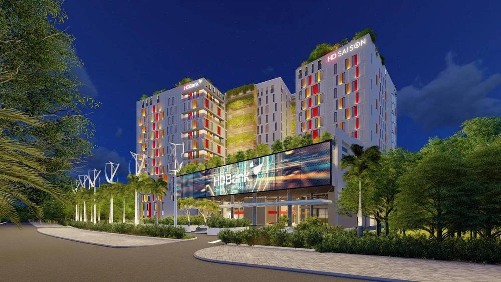 Vách ngăn kính di động cho văn phòng: Sang trọng và linh hoạt